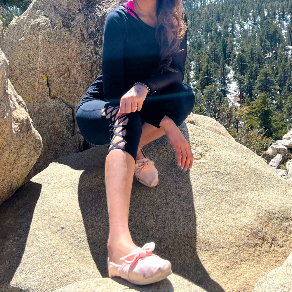 Fabletics capri leggings